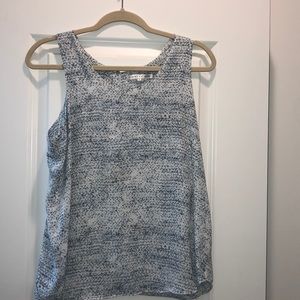 Violet + Claire size M printed top
